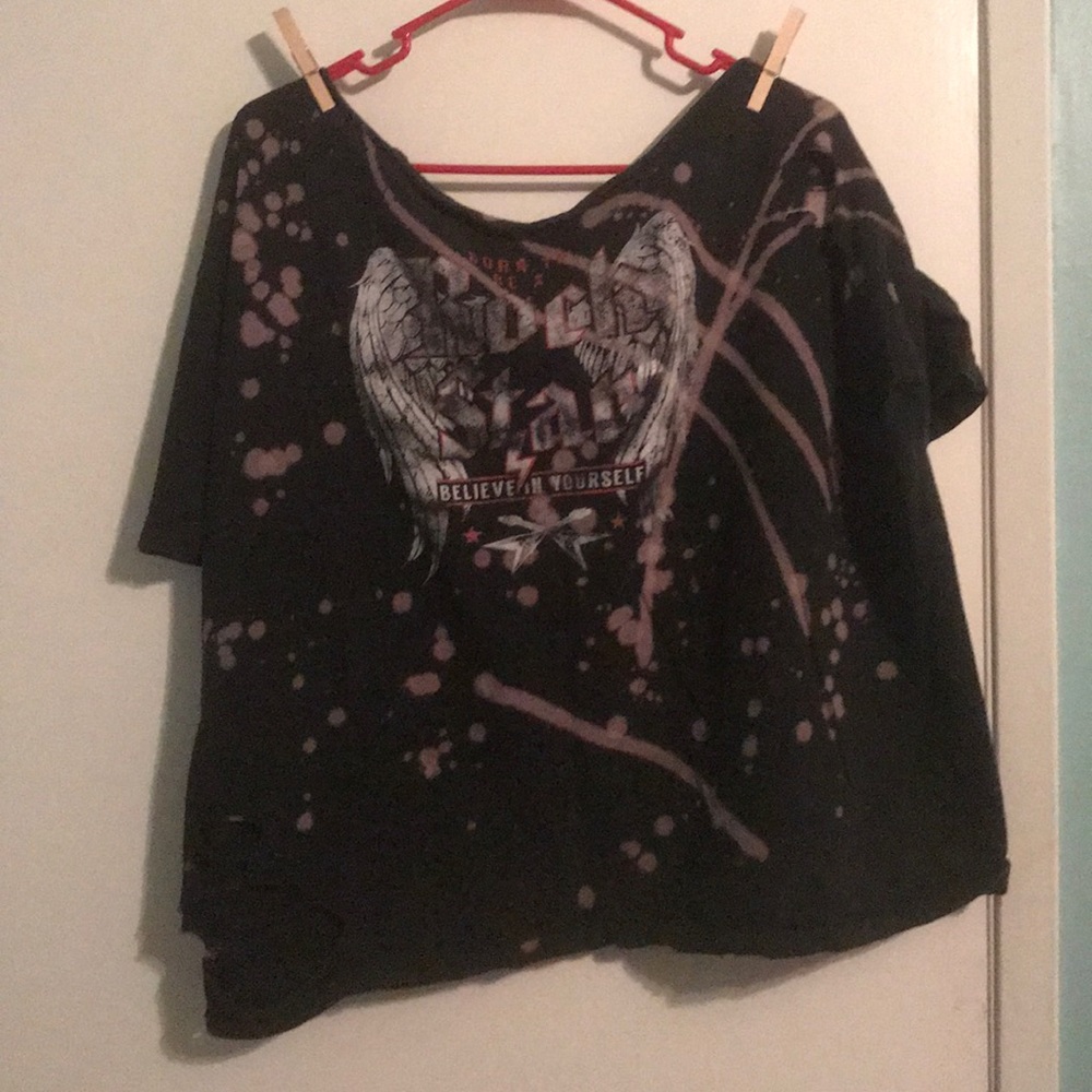 Off shoulder graphic tee